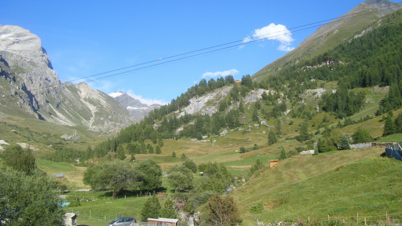 Photo of Others in Le Fornet