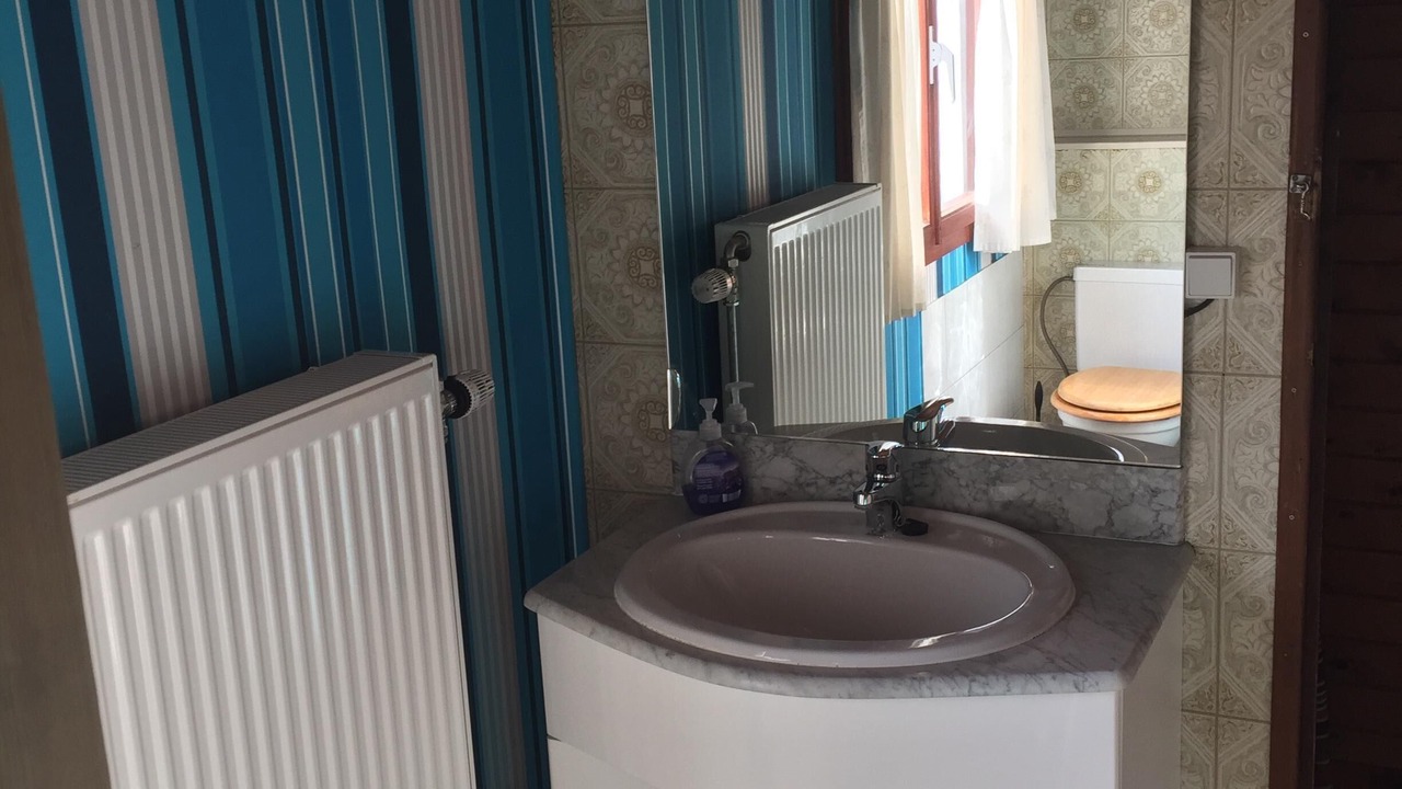 Photo of Bathroom in Grand Coo