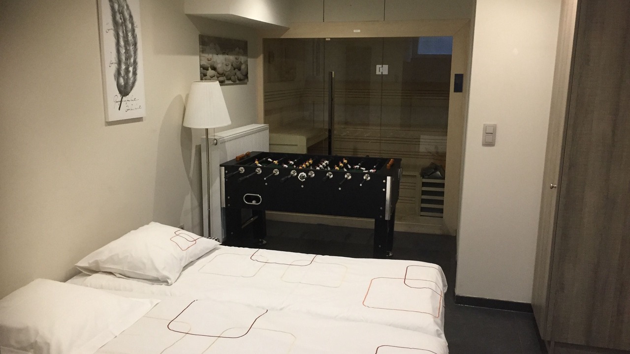 Photo of Bedroom in Grand Coo
