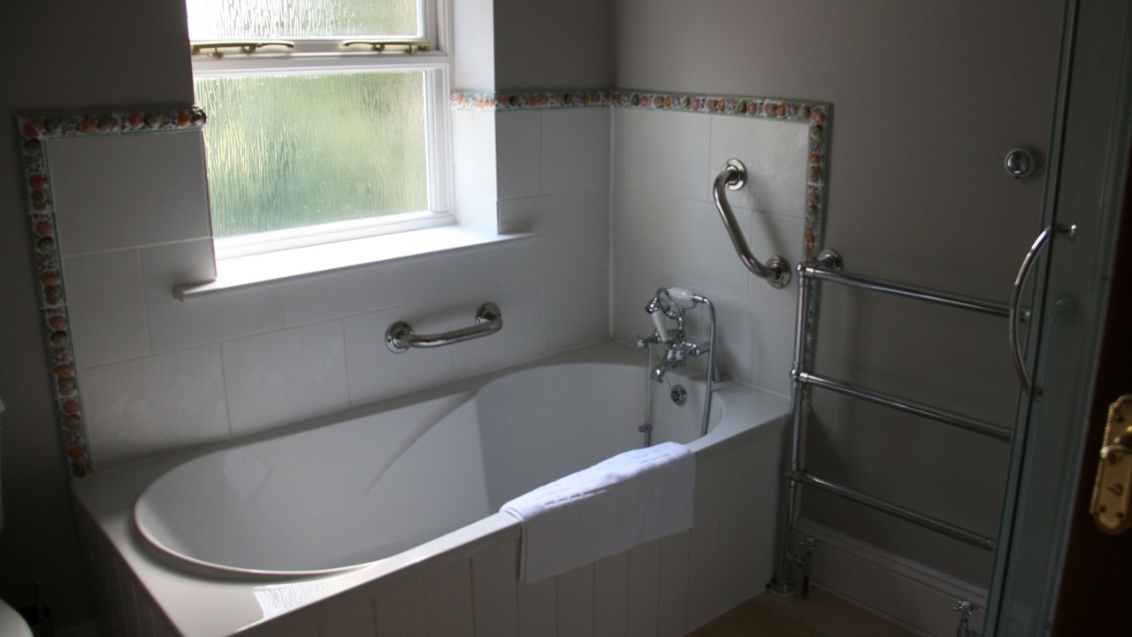 Photo of Bathroom in Ripley