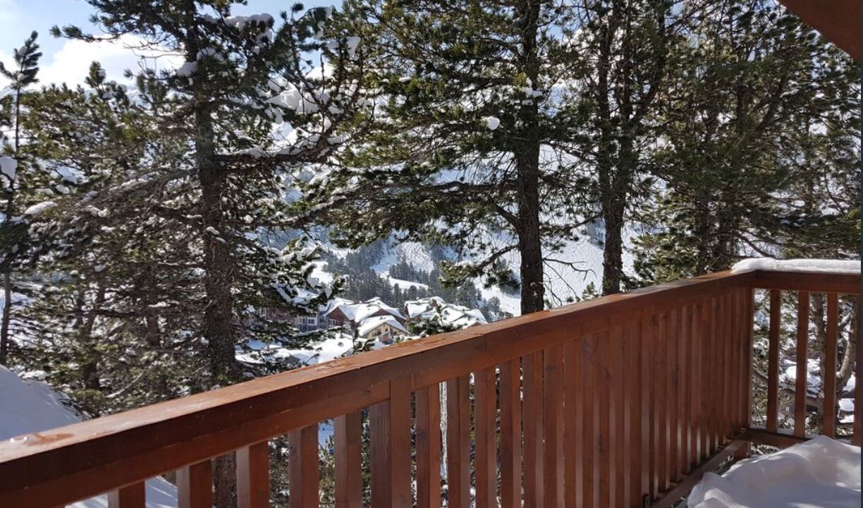 Photo of Outdoor in Arc-2000