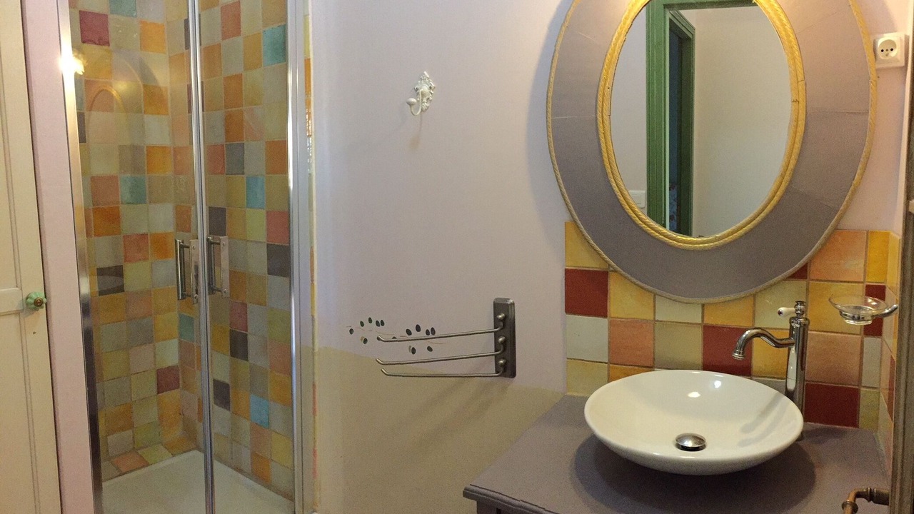 Photo of Bathroom in Saint-Raphael