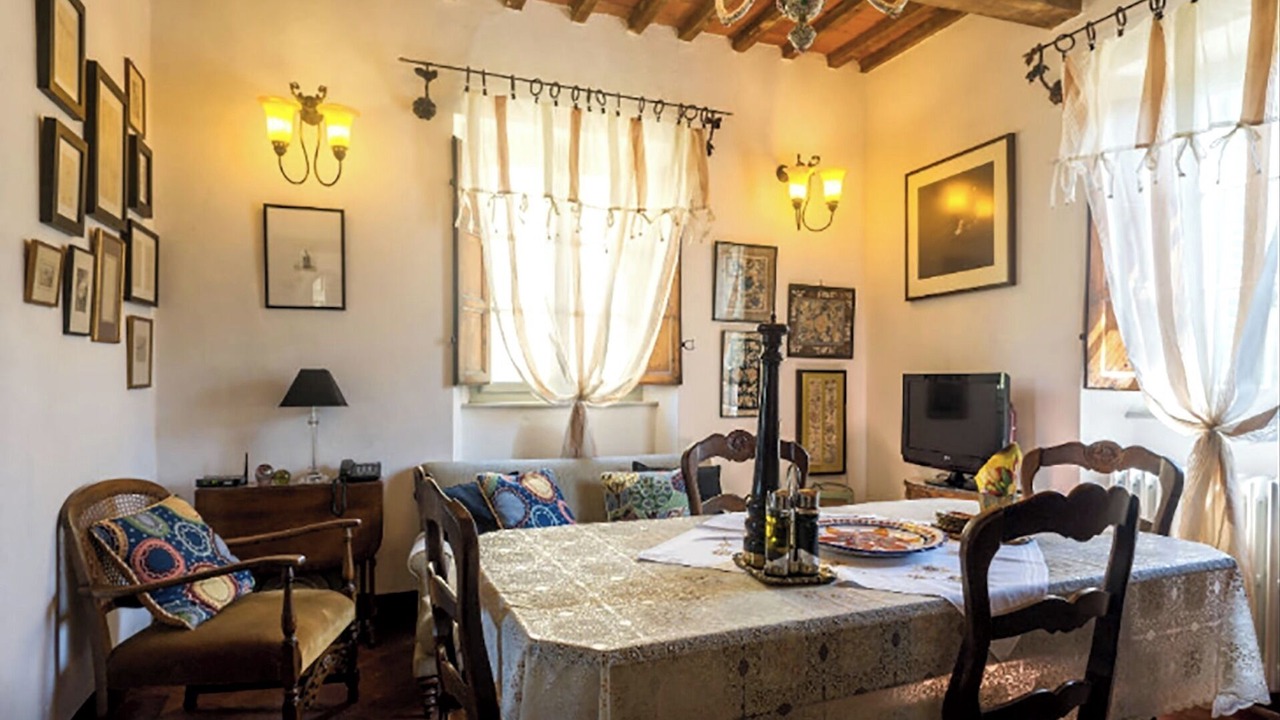 Photo of Bedroom in Guzzano-pieve di Controne
