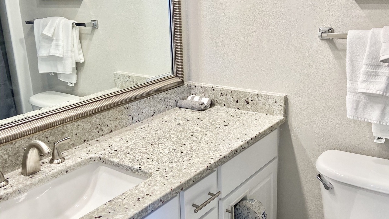 Photo of Bathroom in Arcadian Shores