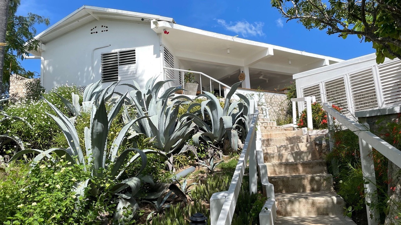 Photo of Outdoor in Treasure Beach