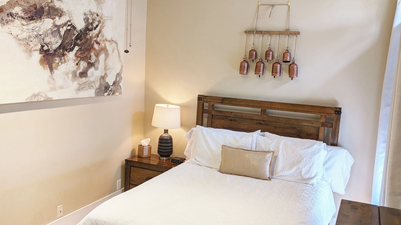 Photo of Bedroom in Metropolitan