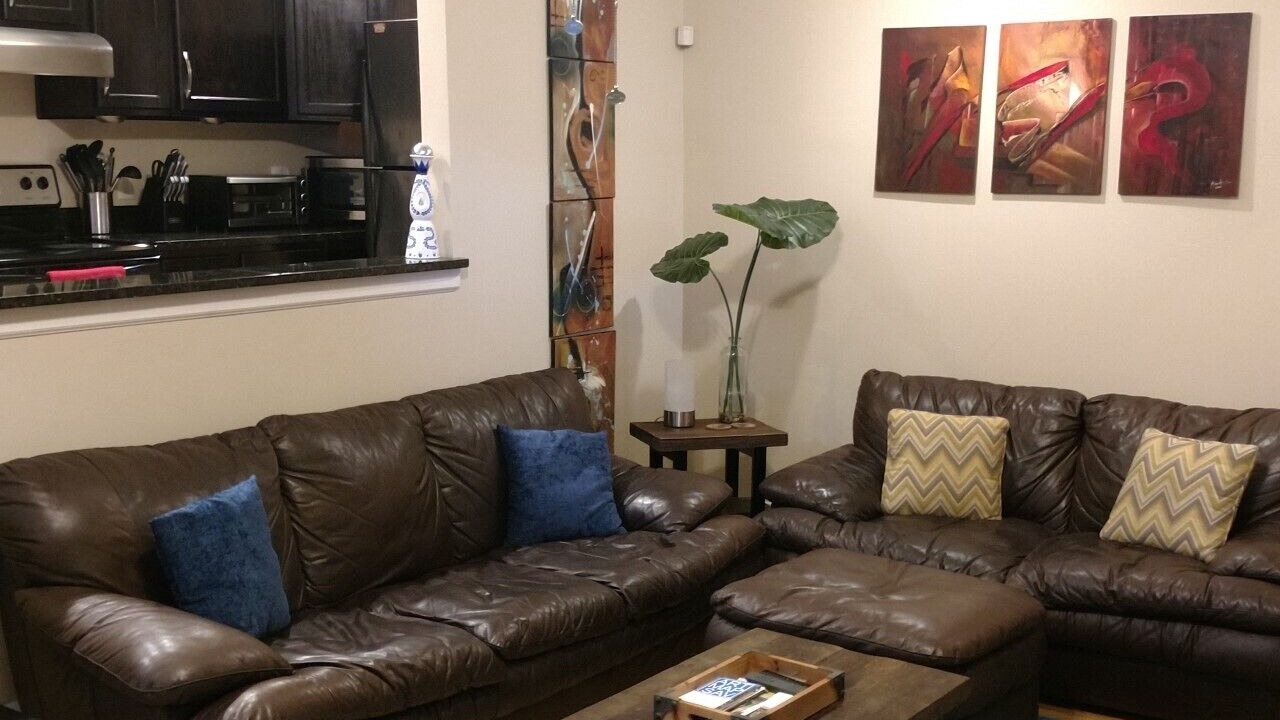Photo of Livingroom in Metropolitan