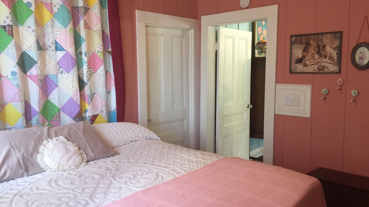 Photo of Bedroom in Nob Hill