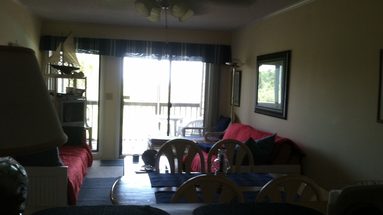 Photo of Livingroom in Atlantic Beach