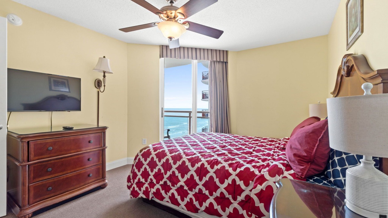 Photo of Bedroom in Crescent Beach