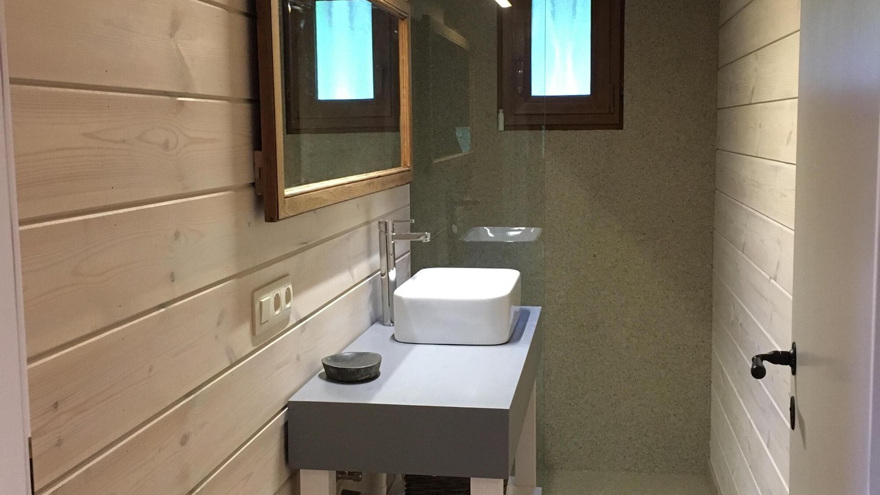 Photo of Bathroom in Buellingen