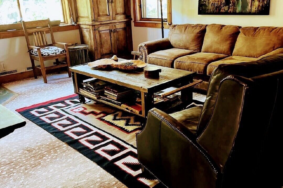 Photo of Livingroom in Sundance
