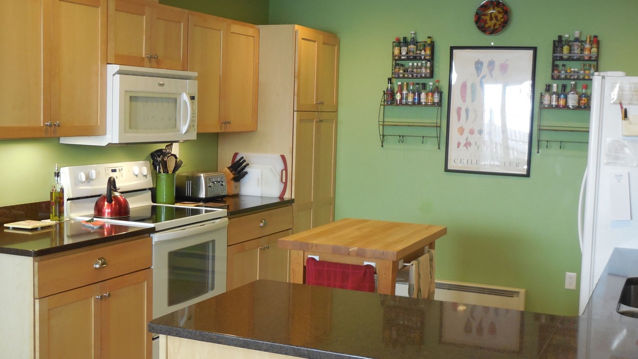 Photo of Bedroom in Country Club Estates