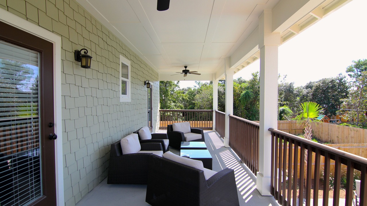 Photo of Patio Balcony in Crystal Beach