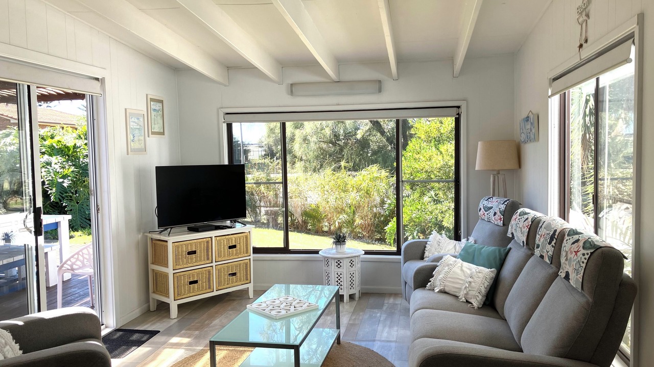 Photo of Livingroom in Shellharbour