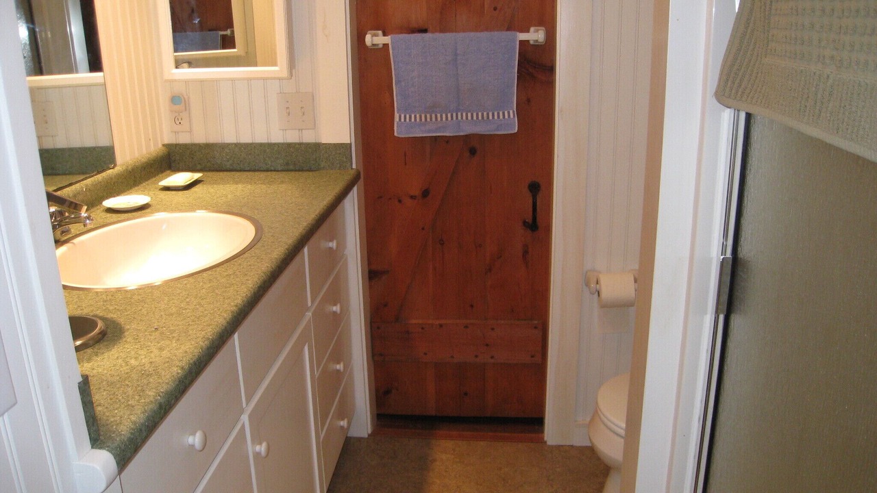 Photo of Bathroom in Hancock Point