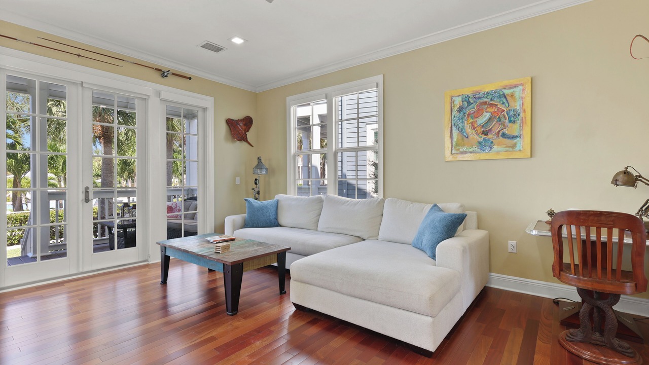 Photo of Livingroom in Islamorada
