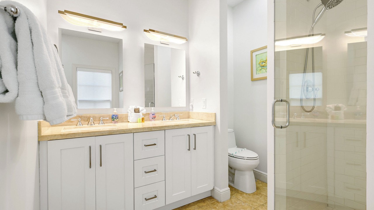 Photo of Bathroom in Islamorada