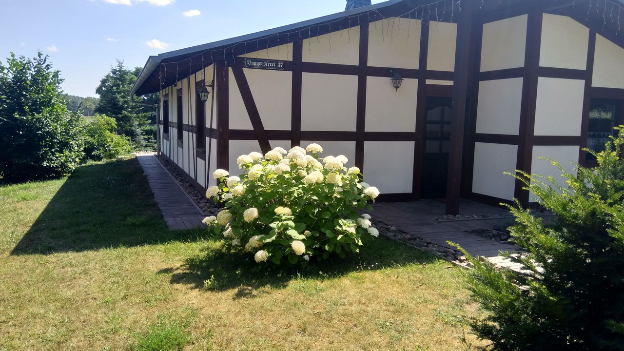 Photo of Outdoor in Menkin