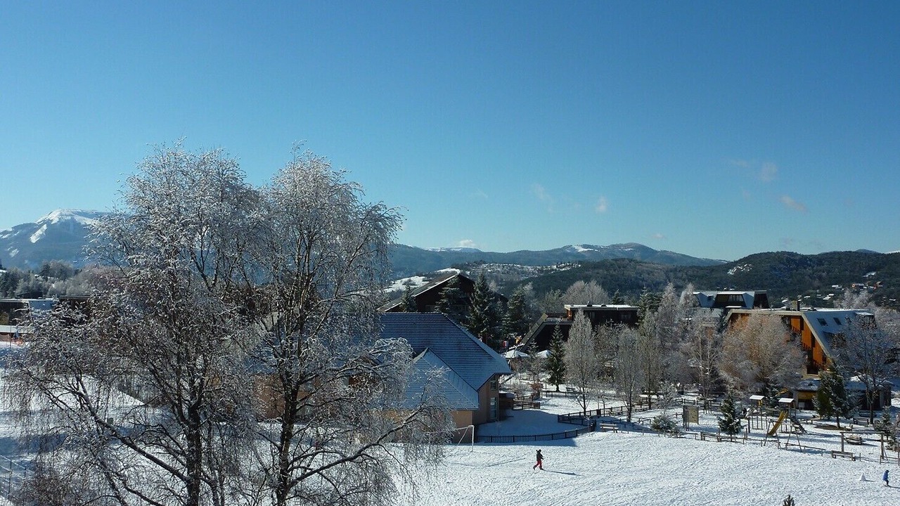 Photo of Others in Montclar