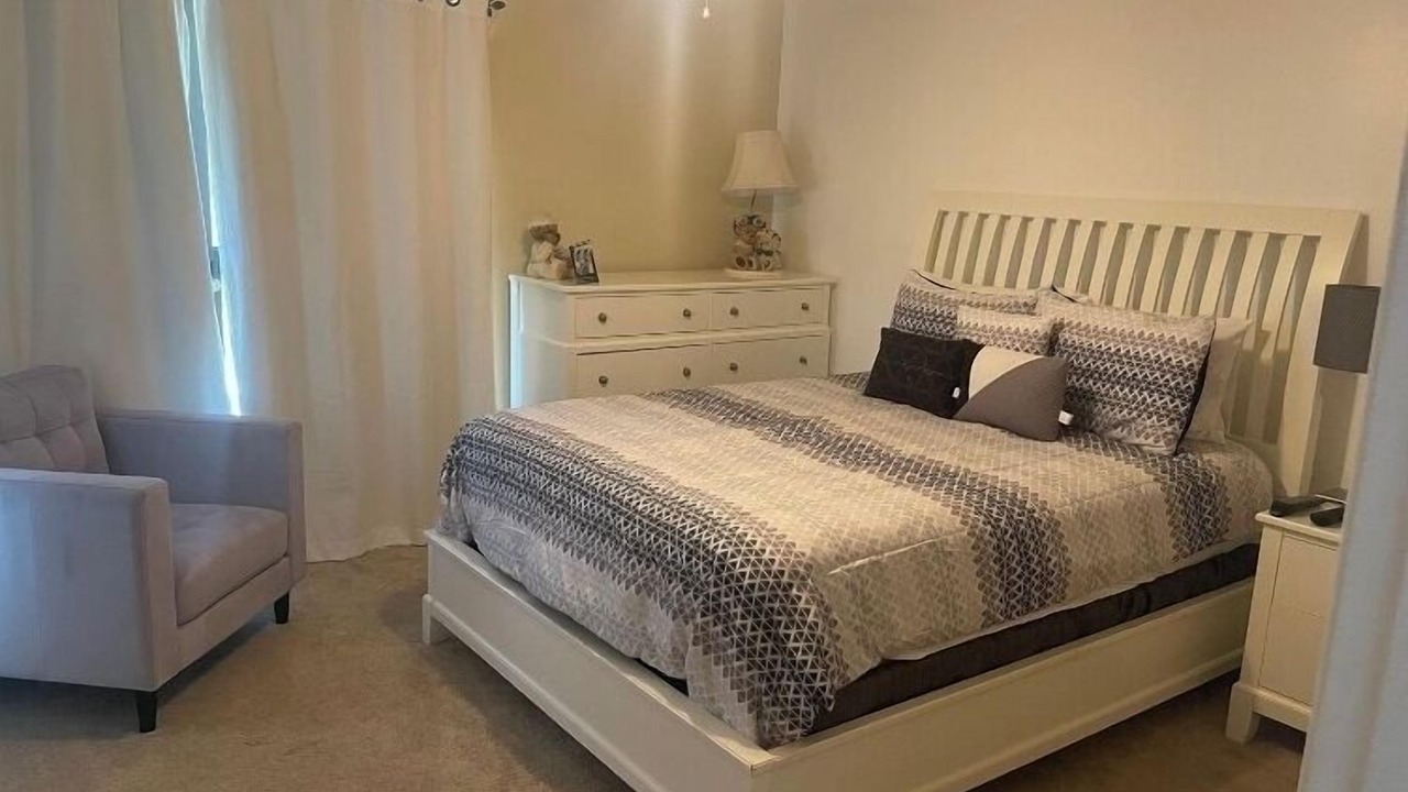 Photo of Bedroom in Kings Lake