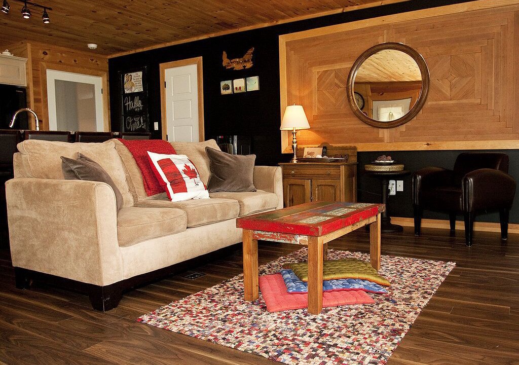 Photo of Livingroom in New Dominion