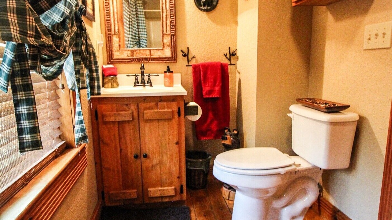 Photo of Bathroom in Todd
