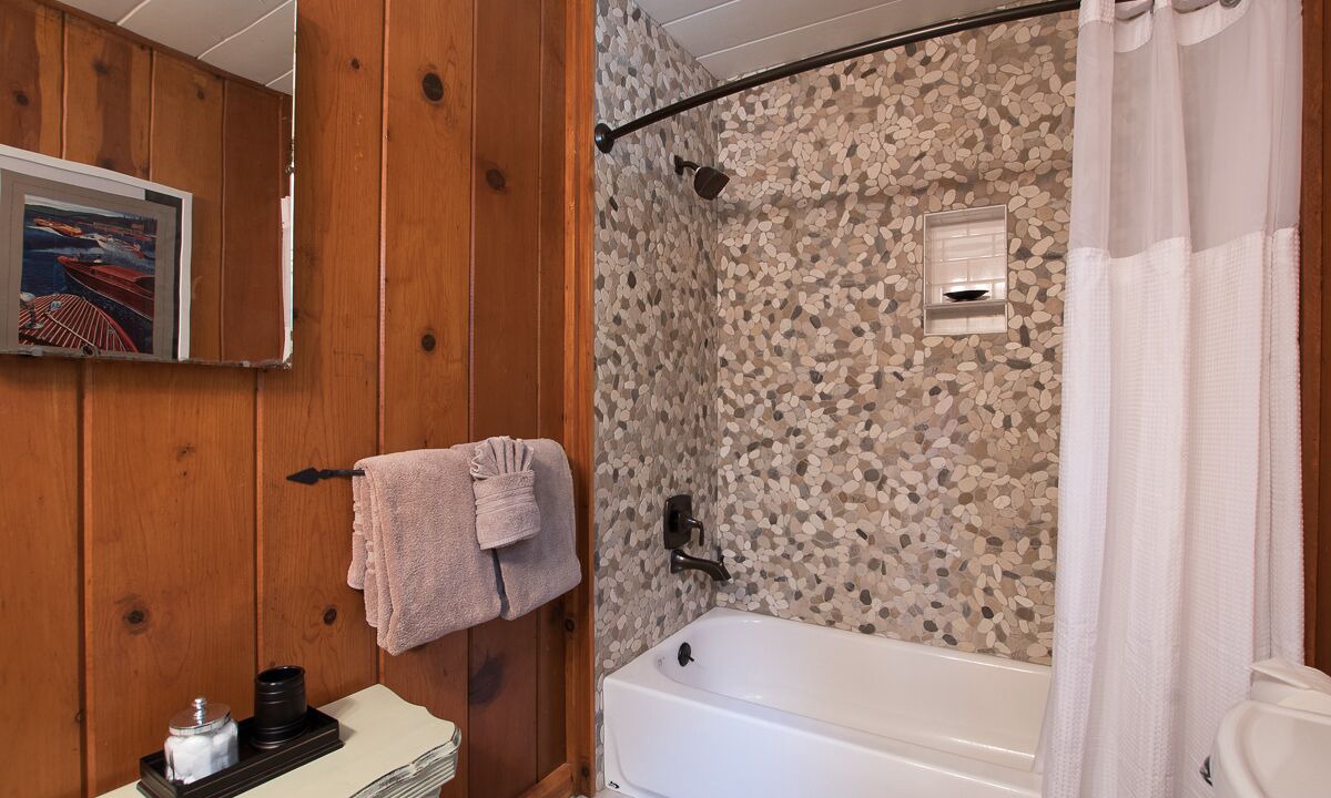 Photo of Bathroom in Kings Beach