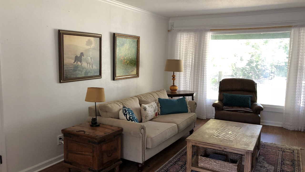 Photo of Livingroom in Derby