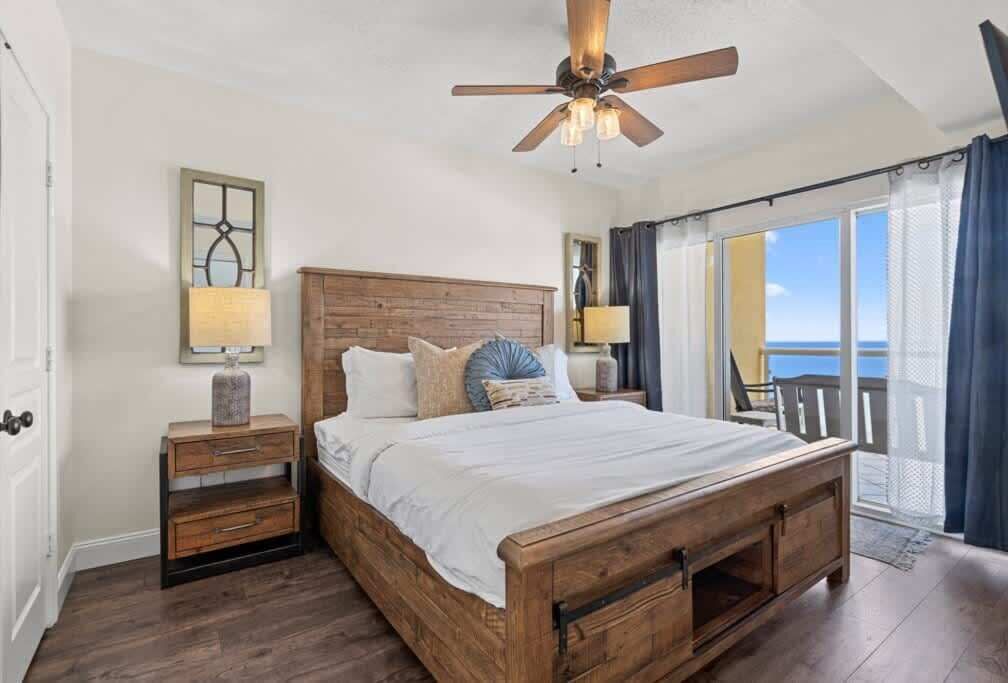Photo of Bedroom in Pensacola Beach