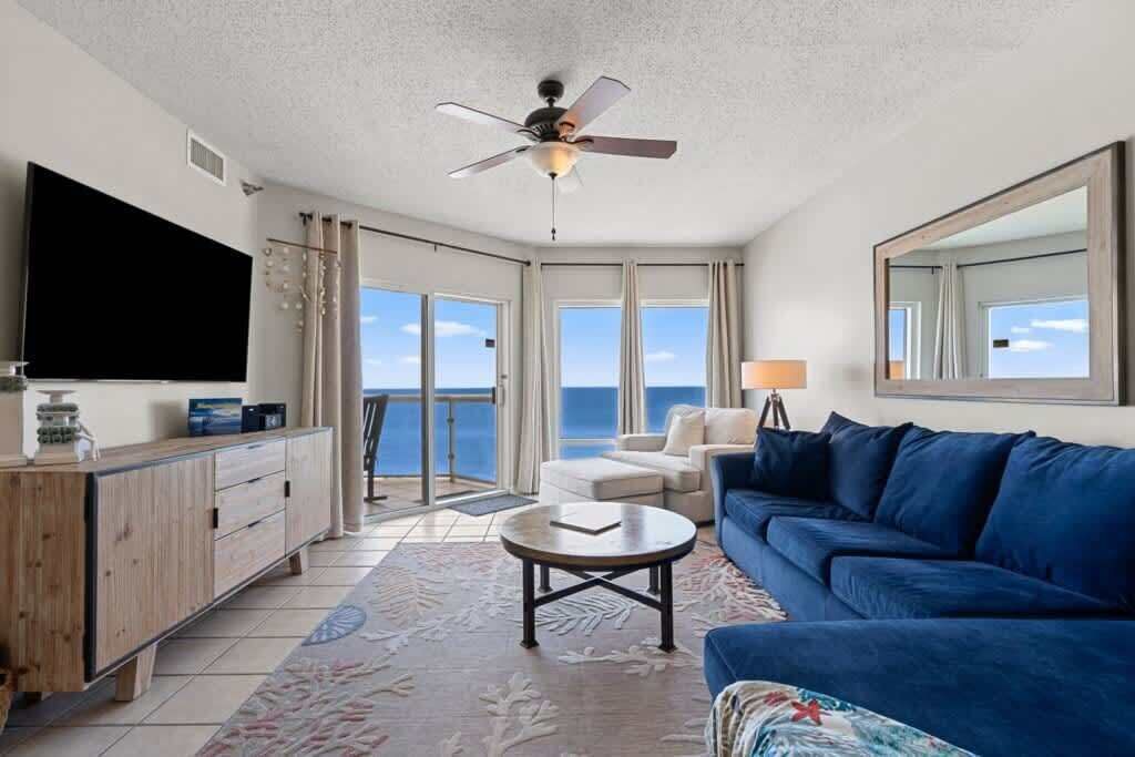 Photo of Livingroom in Pensacola Beach
