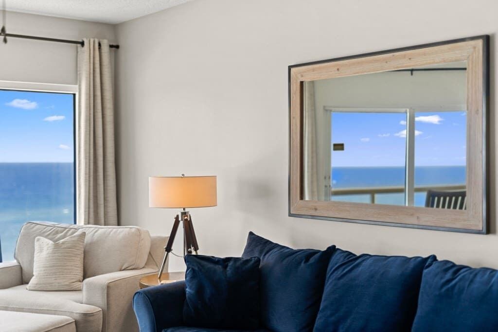 Photo of Livingroom in Pensacola Beach