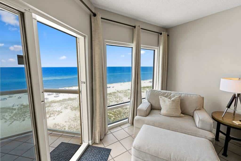 Photo of Livingroom in Pensacola Beach