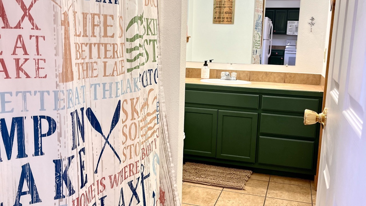 Photo of Bathroom in Gore
