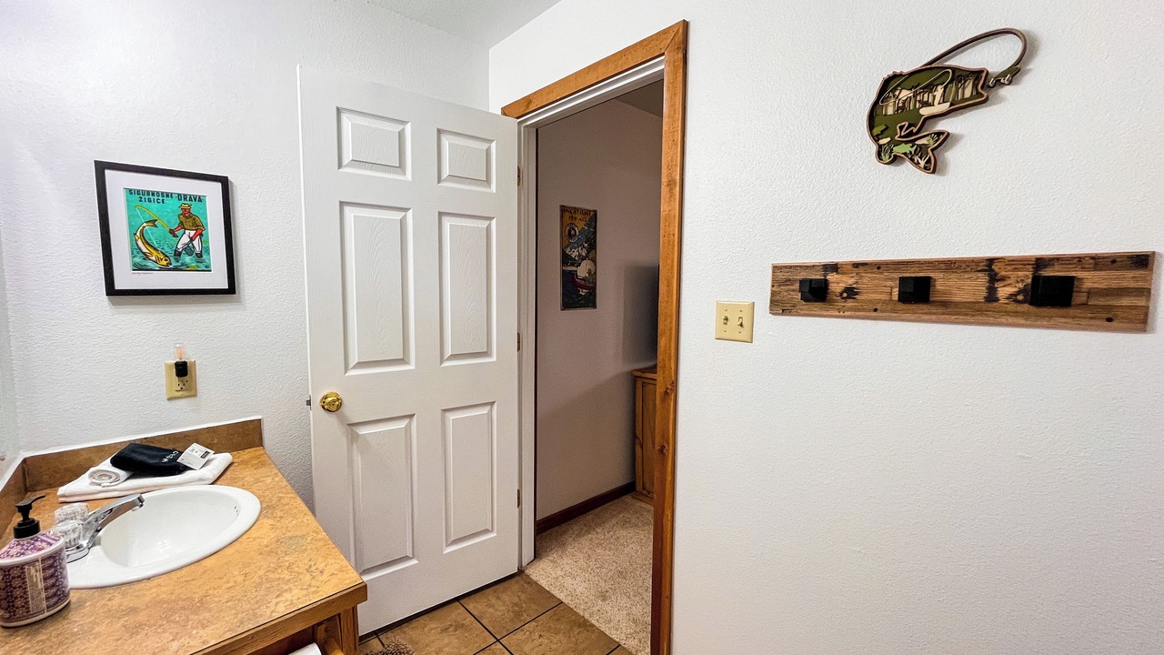 Photo of Bathroom in Gore