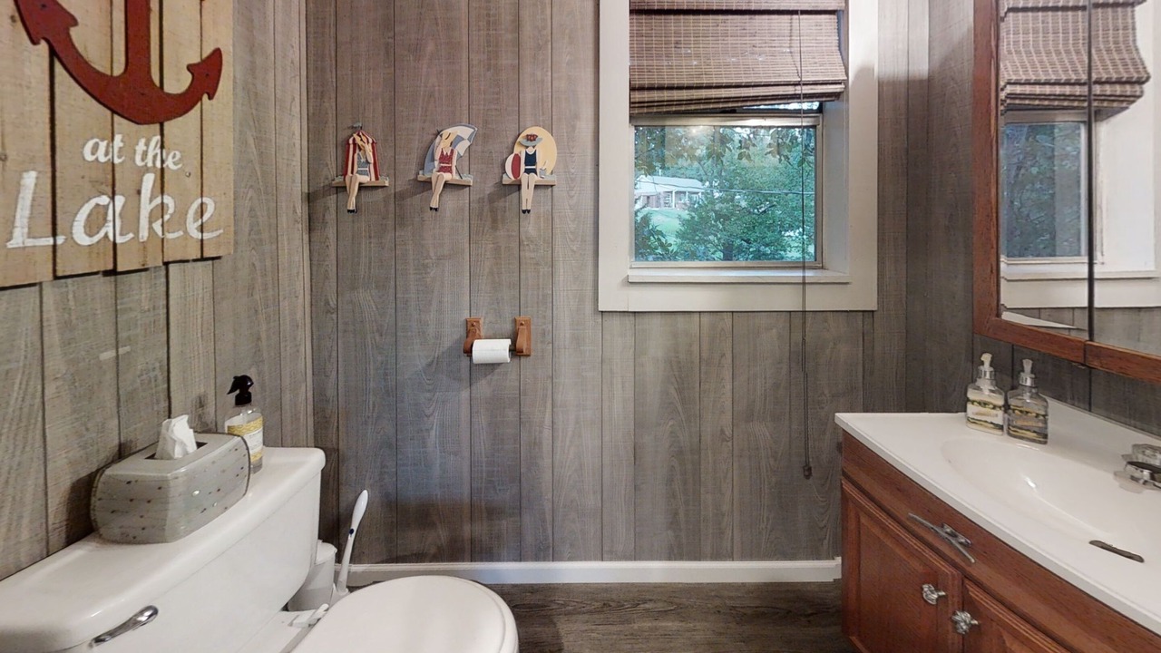 Photo of Bathroom in Cookson