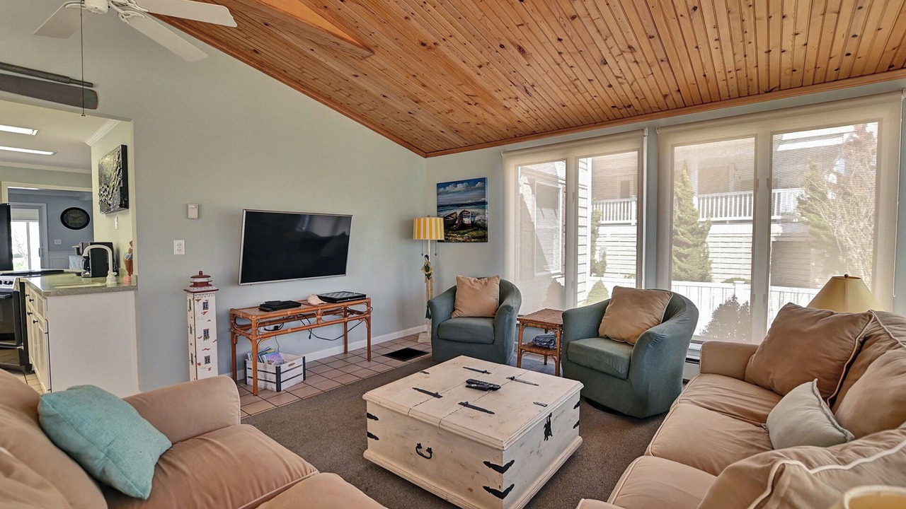 Photo of Livingroom in Fenwick Island