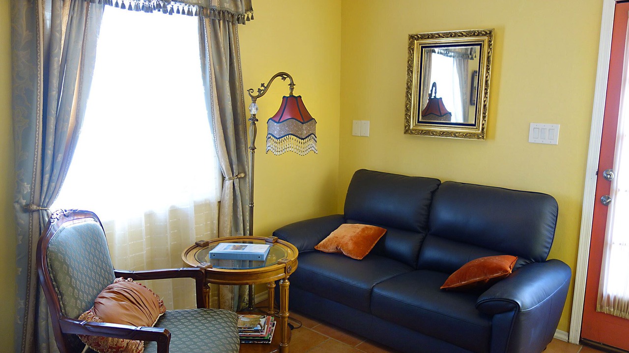 Photo of Livingroom in Tucson