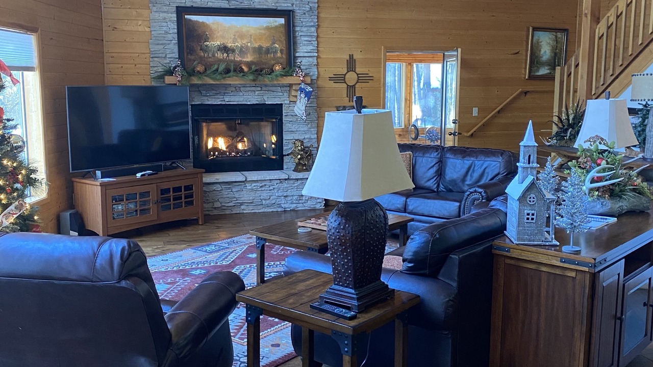 Photo of Livingroom in Angel Fire