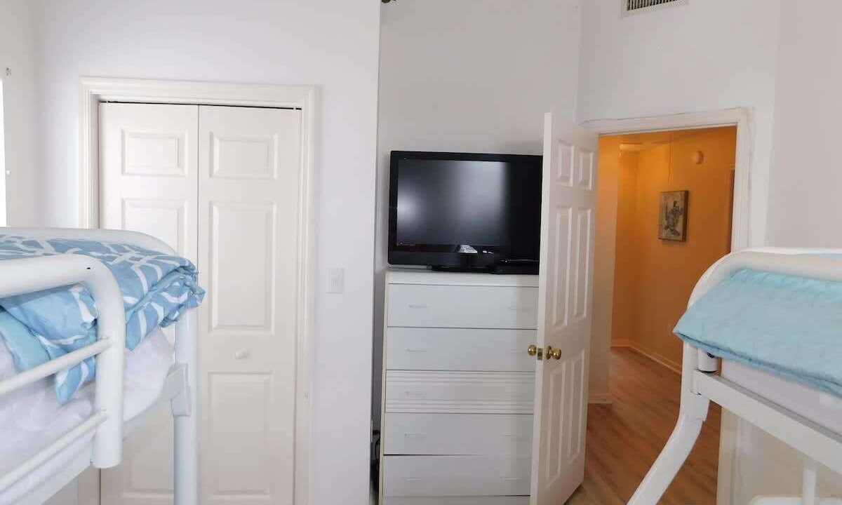 Photo of Bedroom in Surfside Beach