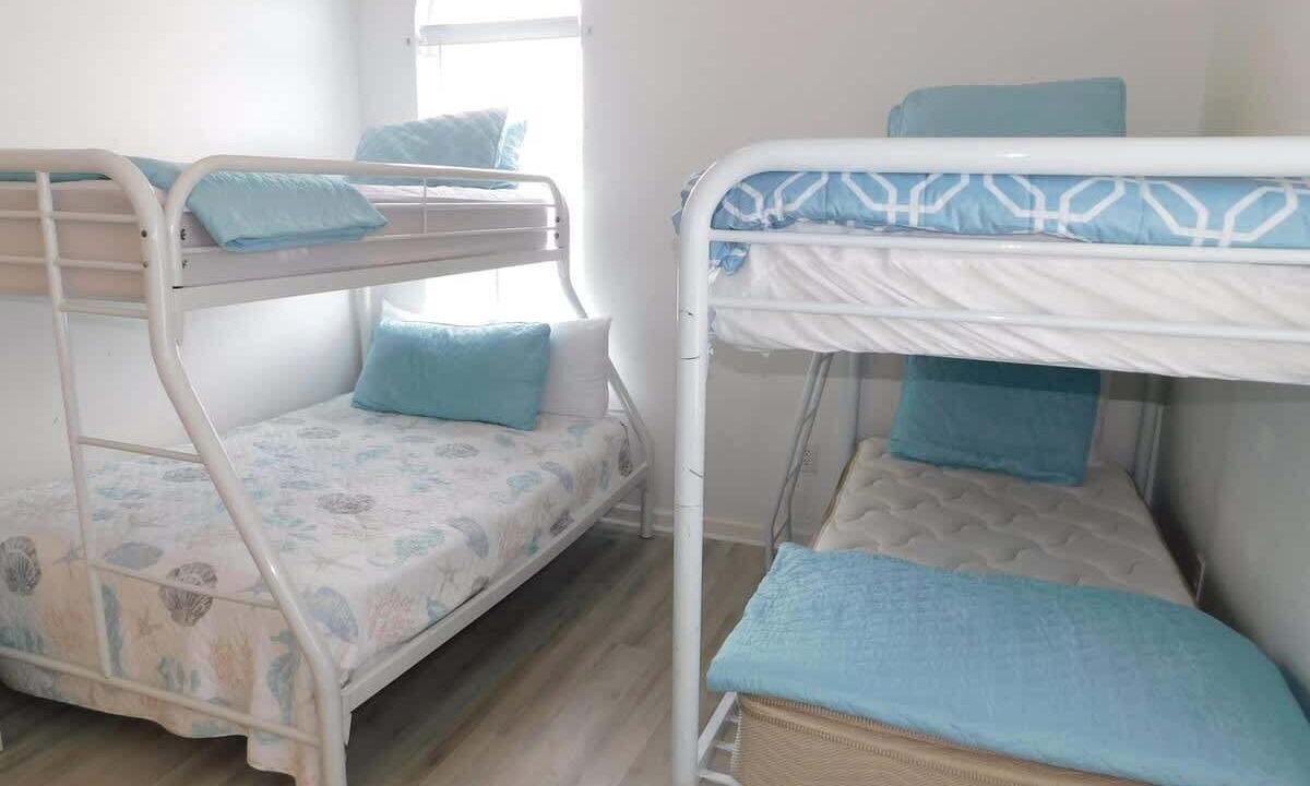 Photo of Bedroom in Surfside Beach