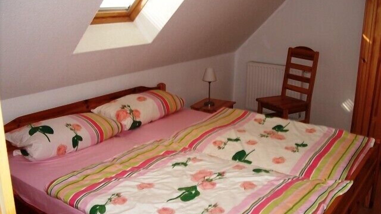 Photo of Bedroom in Osteel