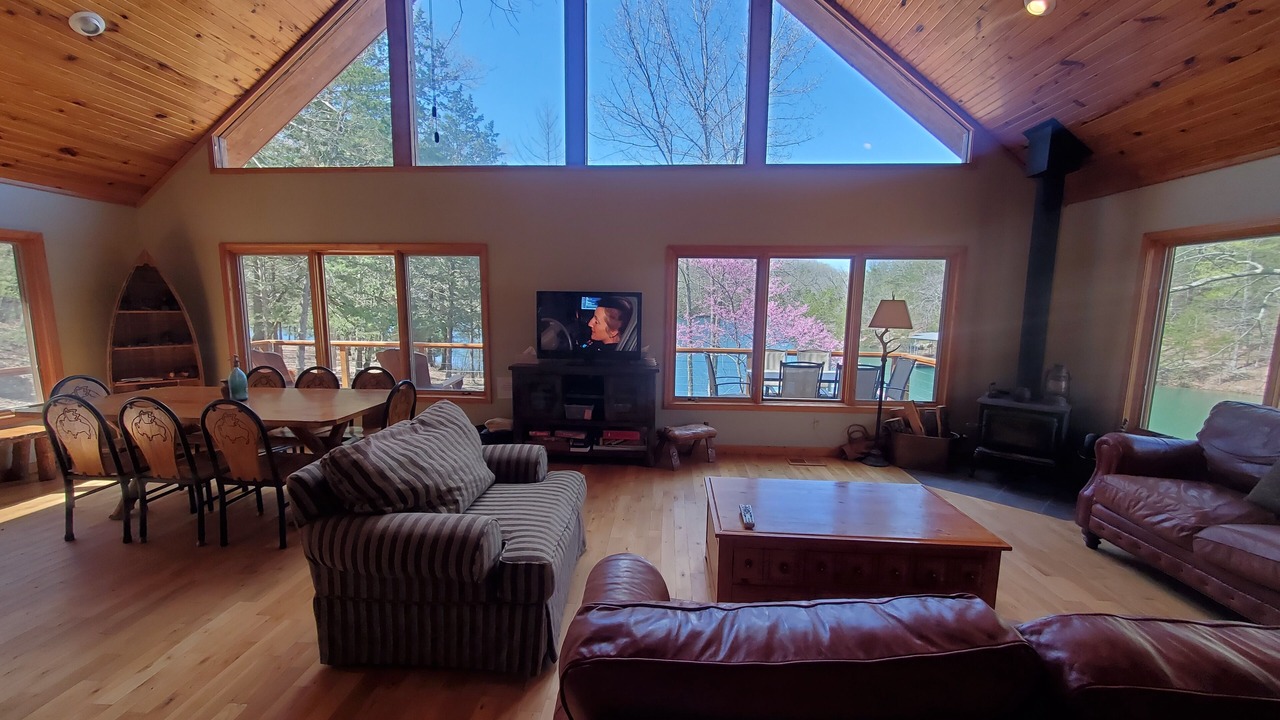 Photo of Bedroom in Big Clifty Shores