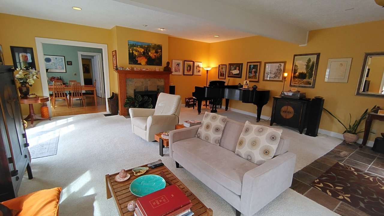Photo of Livingroom in Portland Heights