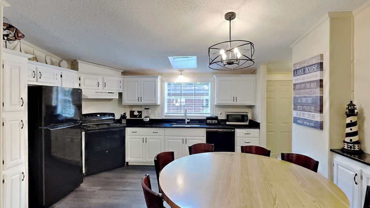 Photo of Kitchen in Put-in-Bay