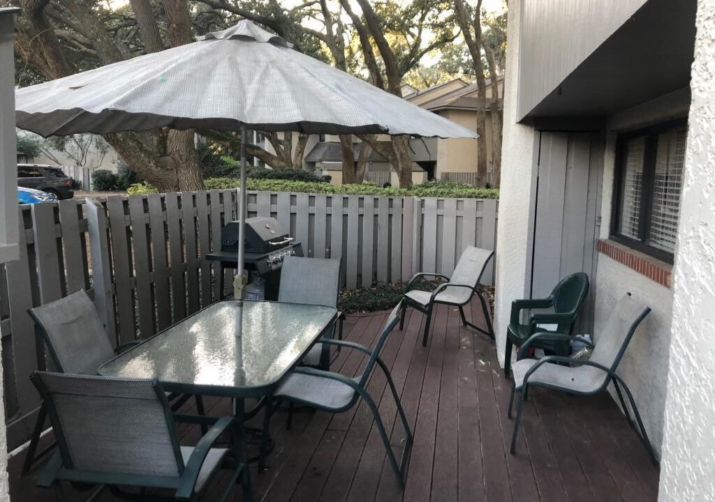 Photo of Outdoor in Folly Field