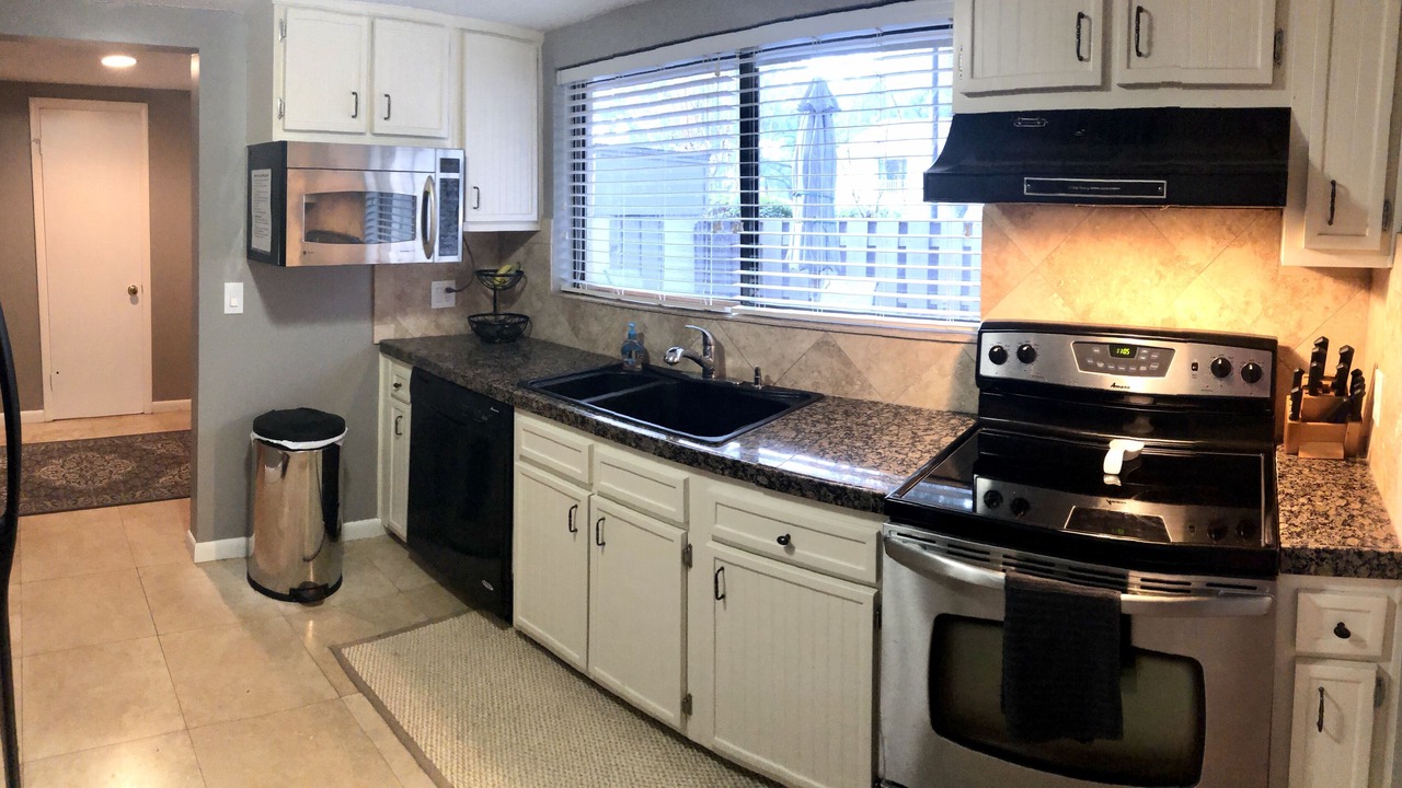 Photo of Kitchen in Folly Field