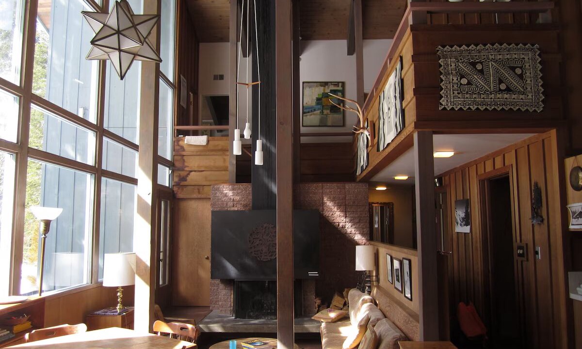 Photo of Bedroom in Alpine Meadows