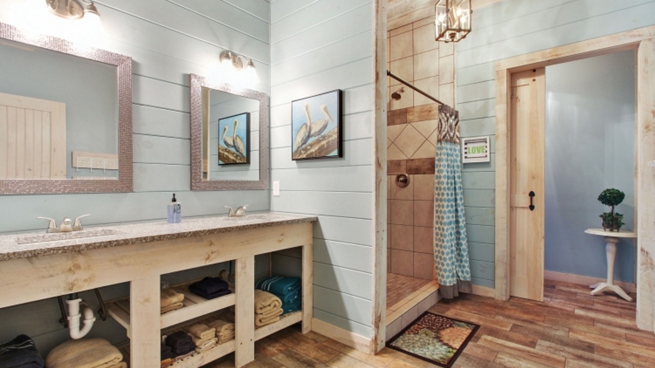 Photo of Bathroom in Gainesville