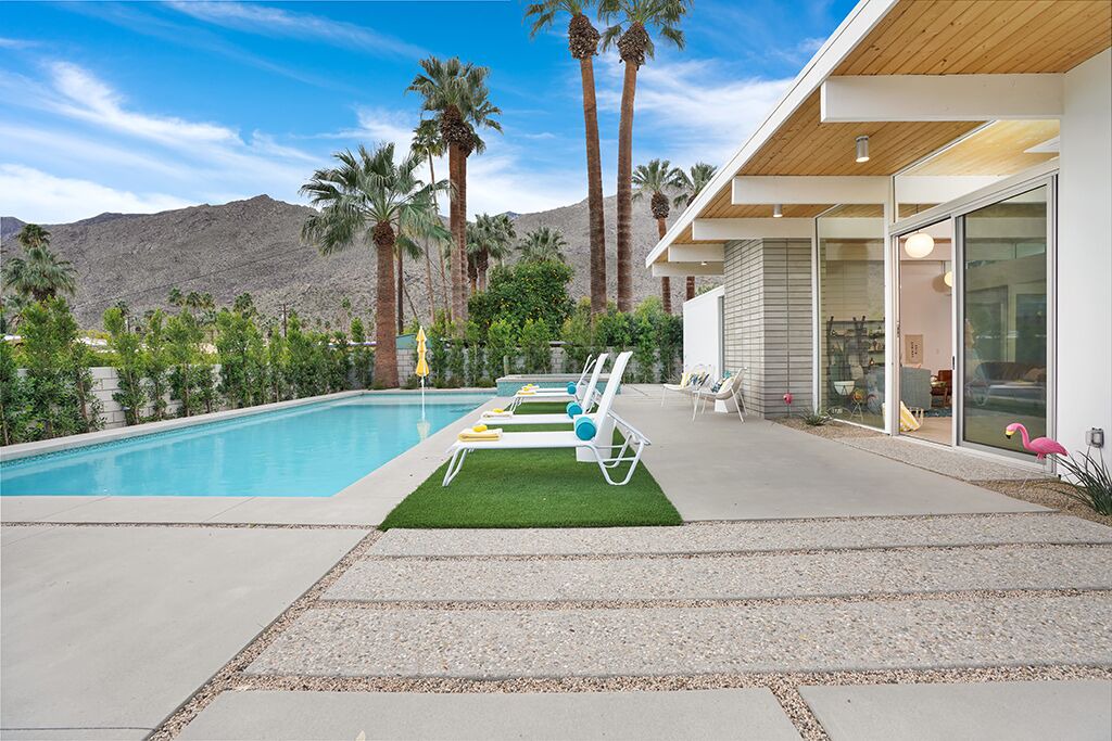 Photo of Outdoor in Tahquitz River Estates